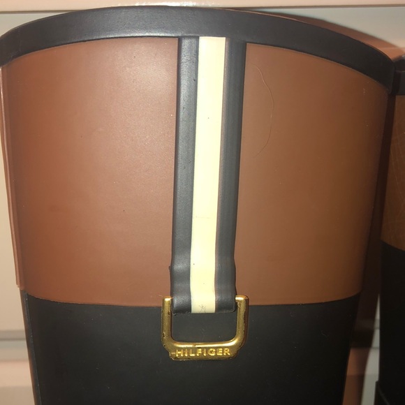 Tommy Hilfiger "Viktoria" Rain Boot - Picture 3 of 8